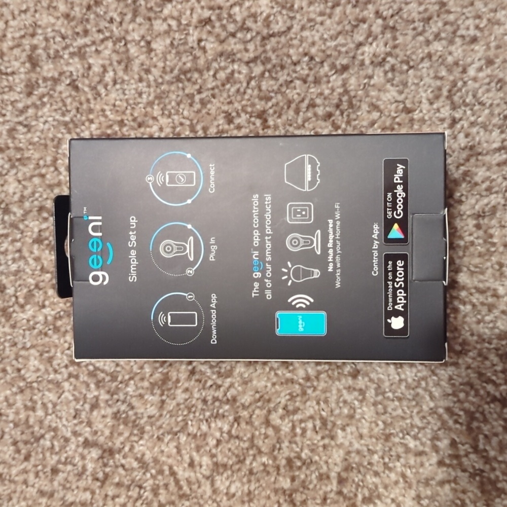 Smart Wi-Fi security camera - Picture 2 of 2